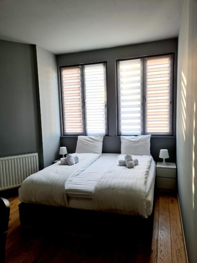 Hdc Nivelles Grand-Place Luaran gambar
